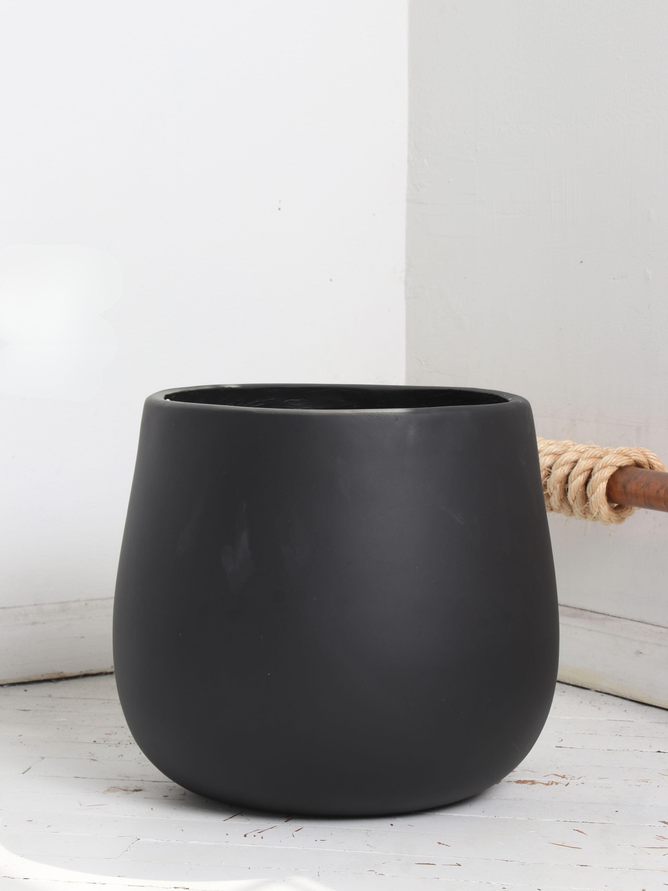 Fiber Cone Fiberglass Planters (