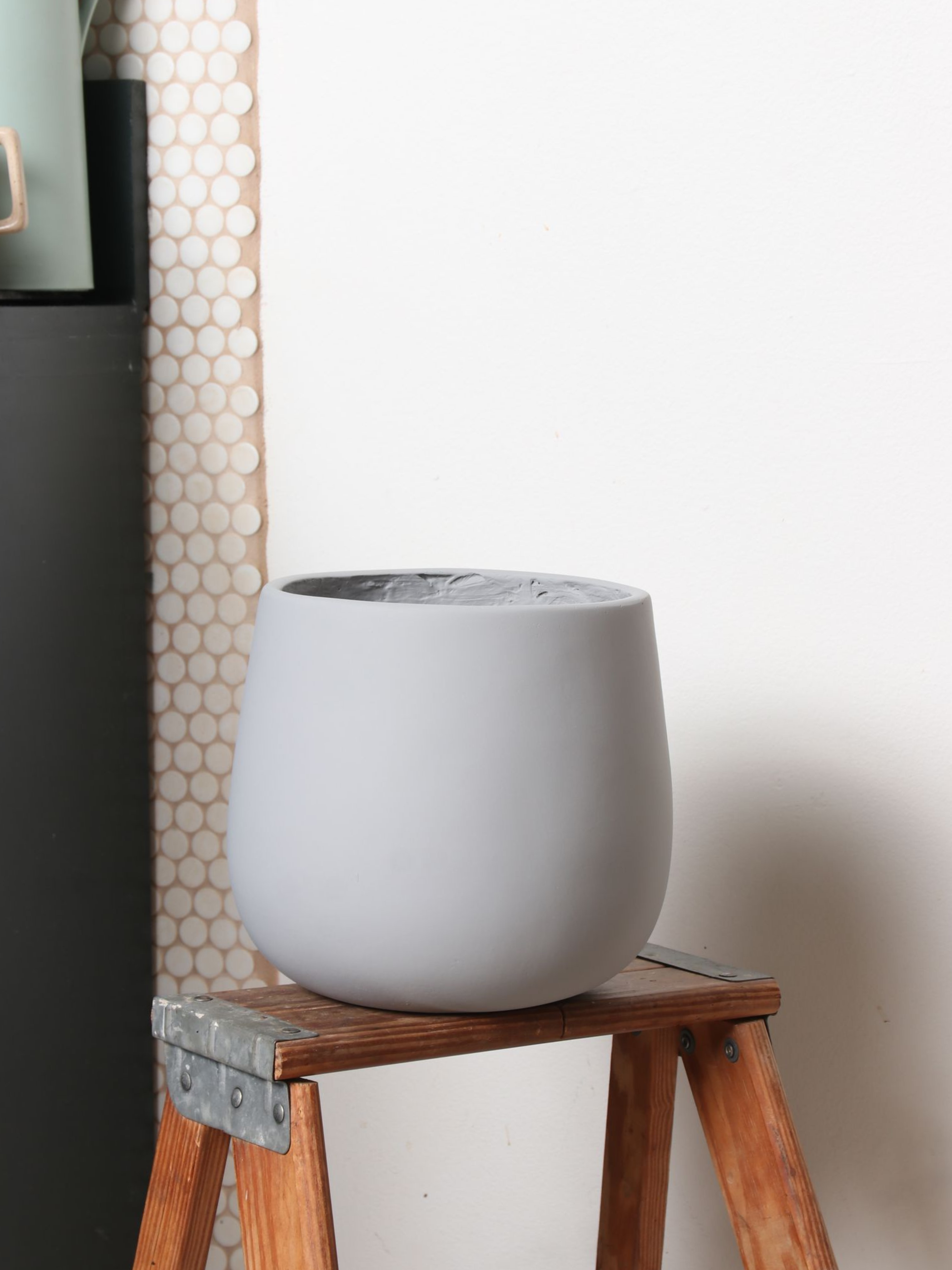 Fiber Cone Fiberglass Planters (