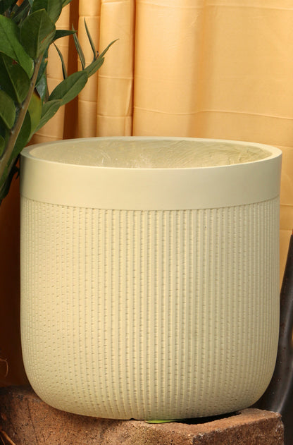 Weaves Fiberglass Planter (4LMS/